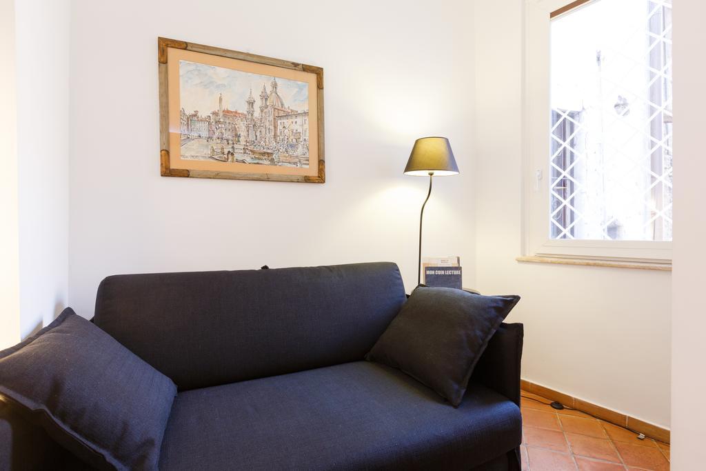 Apartment Navona, Old